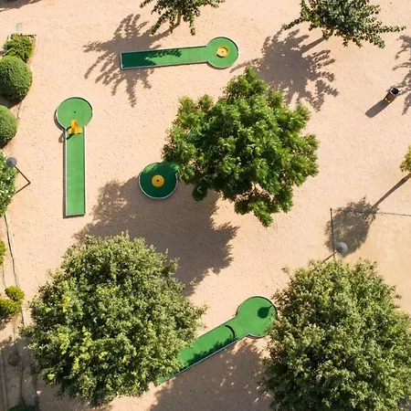 Mediterraneo Park Росас