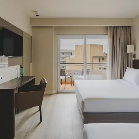 Mediterraneo Park 4* Росас